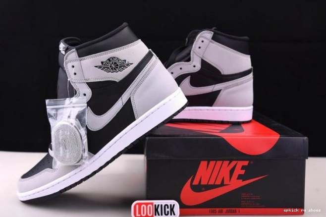Cheap White High Smoke Retro 1 Grey Jordan Black Light 555088-035 Air 0701